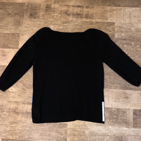 Color Block Sweater - Picture 5 of 5